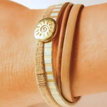 Multi-Link-Manschettenarmband aus Leder mit goldener Sonnenschlaufe