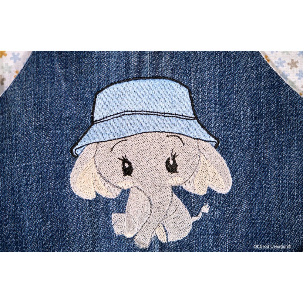 Bestickter Kinderrucksack Elefant mit Hut blau anpassbar