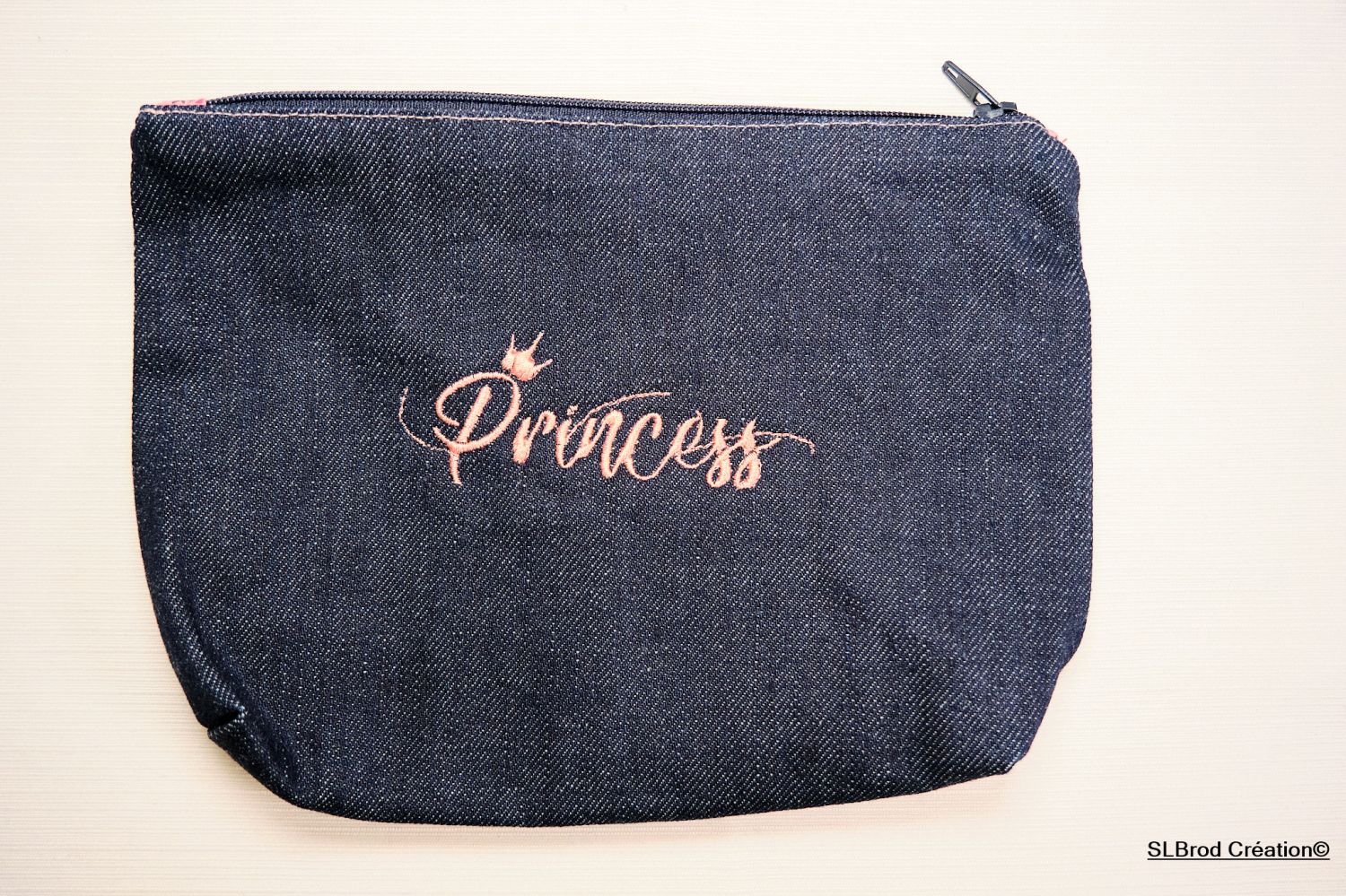 Trousse en Jeanbrodée "princess"