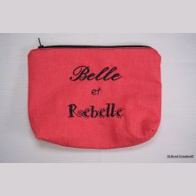 Bestickte Federmappe belle et rebelle rot